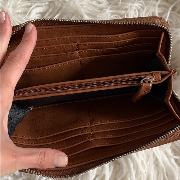 Wallet - Picture 3 of 3